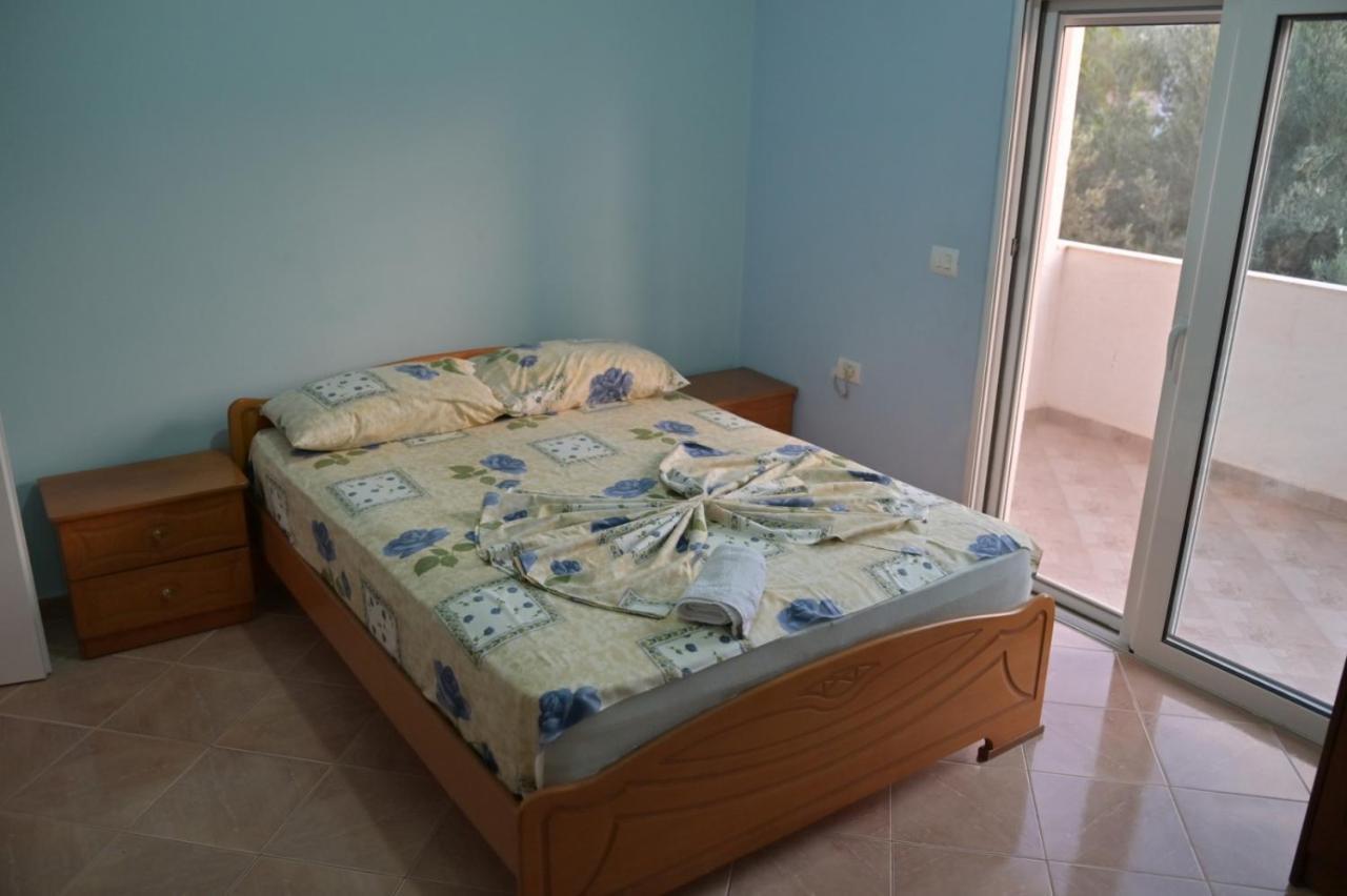 Mana Apartments Ksamil Esterno foto